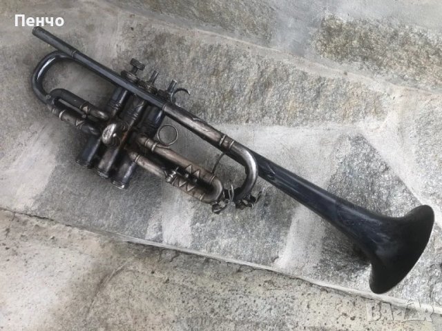 стар тромпет "BROADWAY Superior" за стената, снимка 1