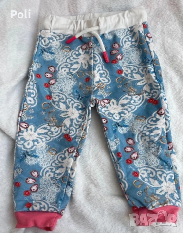 Екипче на Guess, снимка 3 - Комплекти за бебе - 53957186