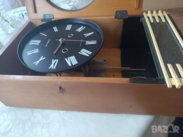 Стенен часовник Янтар , снимка 8 - Стенни часовници - 40310156