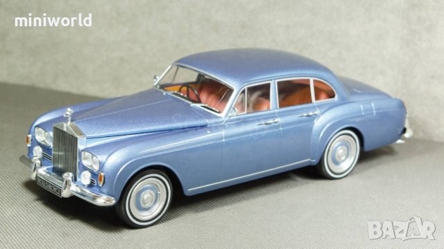Rolls Royce Silver Cloud III Flying Track herr J.MULLINER 1965 - мащаб 1:18 MCG моделът е нов