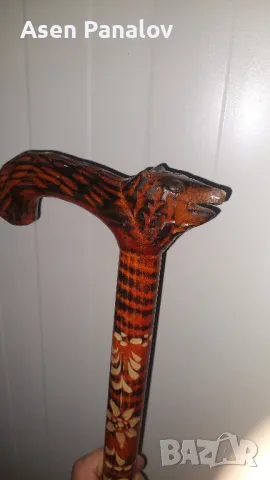 Дървен бастун дърорезба 90см, снимка 4 - Антикварни и старинни предмети - 49465422