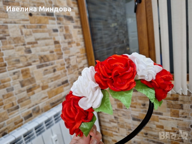 Диадема за коса с цветя/ за народни танци, лазарки/