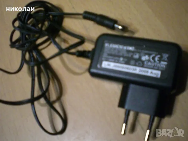 зарядно адаптор 18 волта , снимка 5 - Друга електроника - 48094199