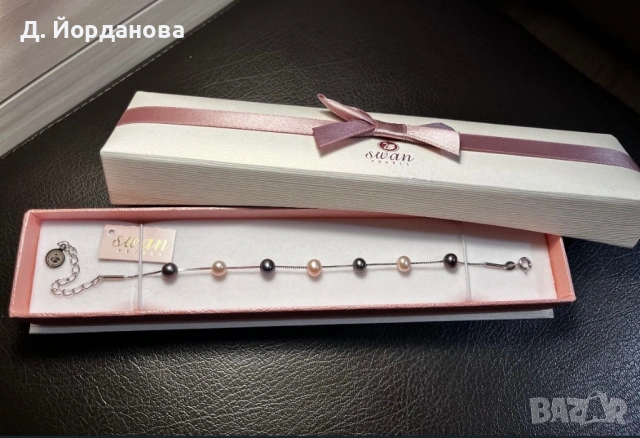 Елегантна сребърна гривна 