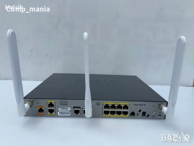 Гигабитов профи рутер Cisco 892-W, снимка 3 - Рутери - 51984357