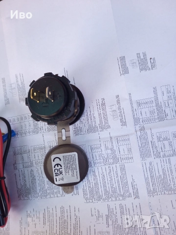 4-в-1 PD30W Зарядно 12v|24v дисплей за напрежение, снимка 2 - Аксесоари и консумативи - 52606621
