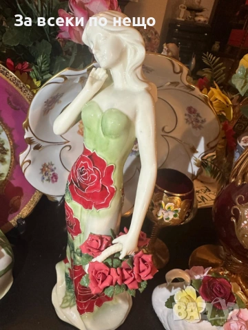 Old Tupton Ware England  Circa 1997 “ Царицата на розите” Код P2122, снимка 9 - Декорация за дома - 54159163