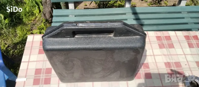 Пишеща българска машина в оригинално куфарче, снимка 11 - Колекции - 50150609