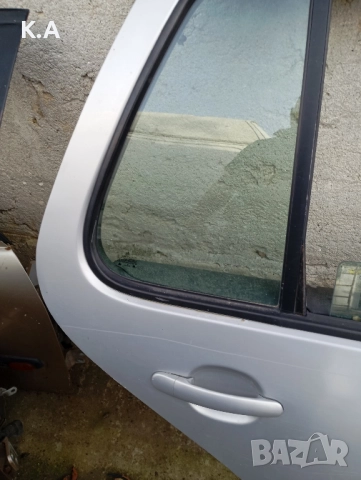 Задна дясна врата VW Golf 4, снимка 4 - Части - 52140559