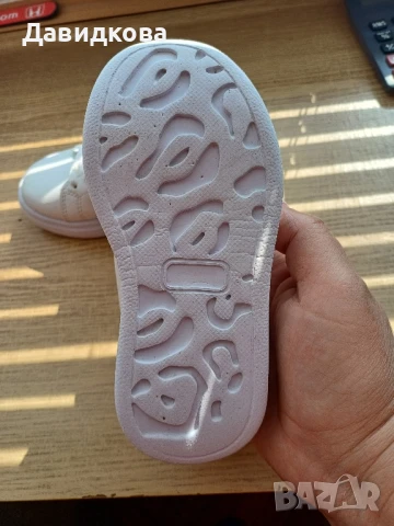 Чисто нови PRIMIGI обувки/маратонки за момиче N 24, снимка 4 - Детски маратонки - 50736634