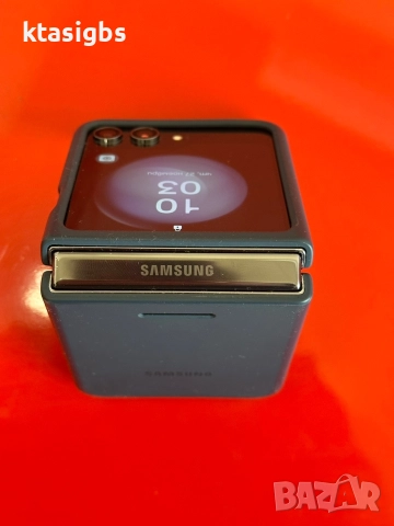 Samsung Galaxy Z Flip 5 512gb, снимка 2 - Samsung - 52573475