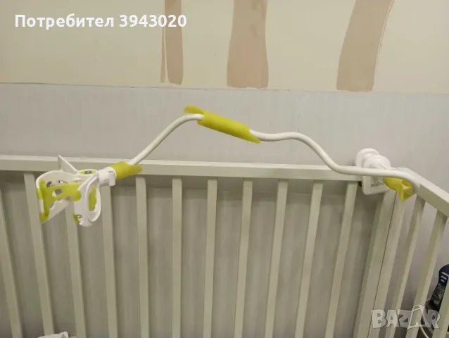 Поставка за телефон или бейби фон за бебета