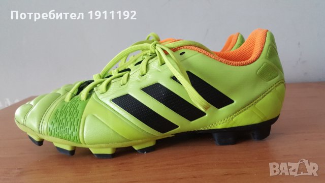 Adidas футболни бутонки. Номер 40, снимка 1