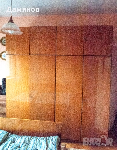 Спалня с ракла, четирикрилен гардероб и подарък - тоалетка, снимка 4 - Спални и легла - 52788098