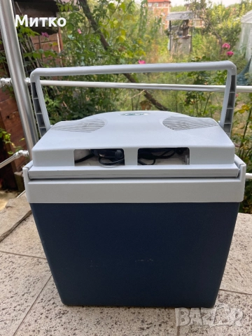 Хладилна чанта Mobicool 12v,25 литра, снимка 4 - Рутери - 47042185