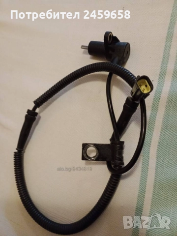 Датчик / сензор, десен преден, за измерване износването на накладките за Киа Соренто 2.5 CRD -140 к., снимка 3 - Части - 52078963