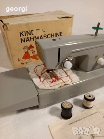 ламаринена играчка ретро детска японска шевна машина Crystal    20/4