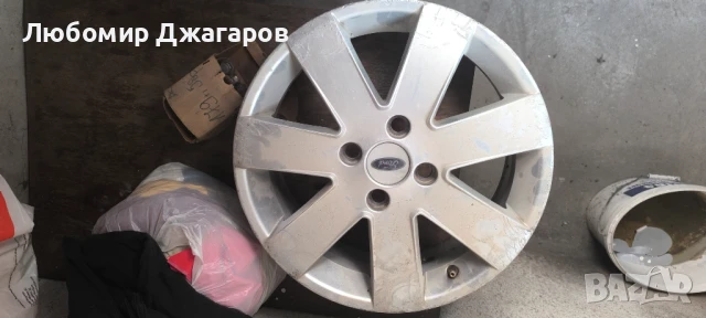 Оригинални джанти от Ford Fiesta 2002