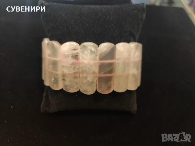 Гривна от розов кварц 