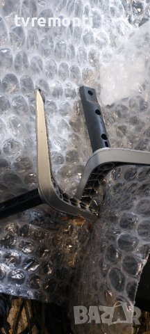 оригинална стойка за телевизор Telefunken модел D39F472M4CW