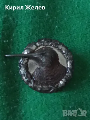 СТАРИННА РЯДКА ЛОВНА ЗНАЧКА на ВИНТ със СЛЕДИ от ПОСРЕБРЯВАНЕ 46906, снимка 13 - Колекции - 46495004