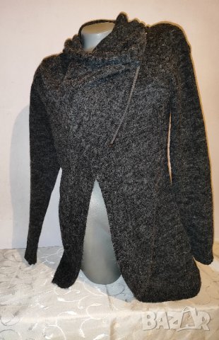 Елегантен пуловер р-р М, снимка 3 - Блузи с дълъг ръкав и пуловери - 42798740