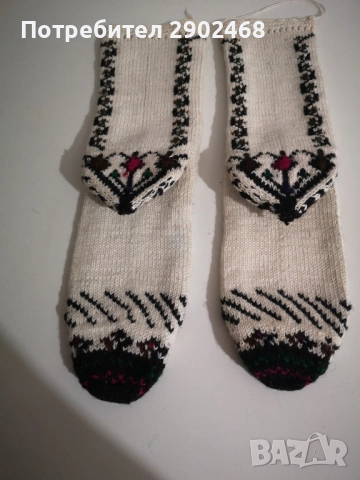 Плетени чорапи за народна носия. , снимка 2 - Антикварни и старинни предмети - 52330494