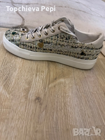 Сникерси Карл Лагерфийлд , снимка 5 - Маратонки - 51659046