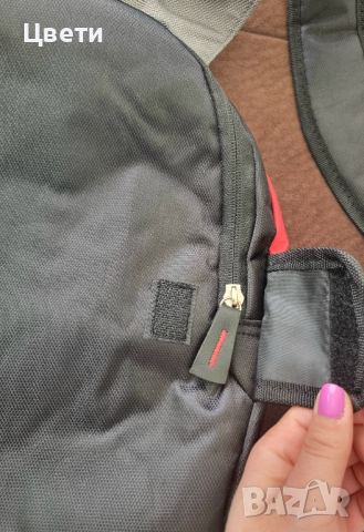 Нова раница в червено и черно, снимка 5 - Раници - 44213439