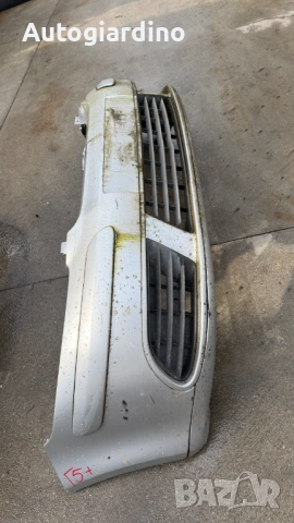 Предна броня за VW Golf 5 - 2005, снимка 2 - Части - 54074893