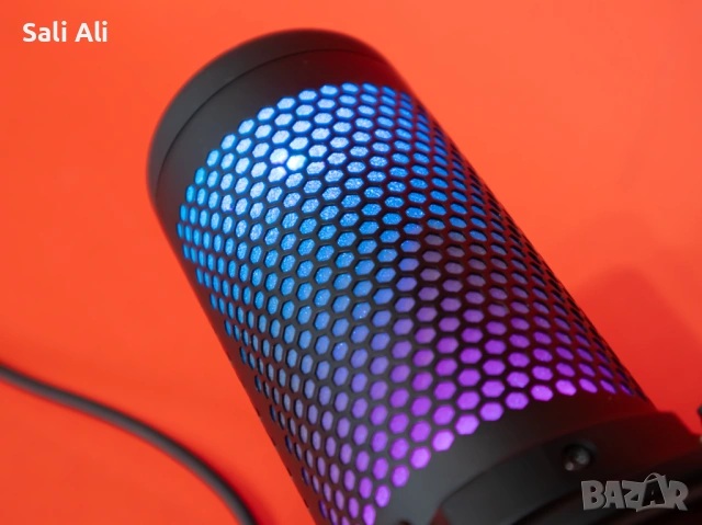 HyperX QuadCast S RGB Микрофон Геймърски USB Mic PC PS4 PS5 Mac, снимка 5 - Микрофони - 53055935
