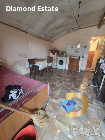 Едноетажна къща в село Бял извор, обл. Стара Загора, снимка 8 - Къщи - 52131328