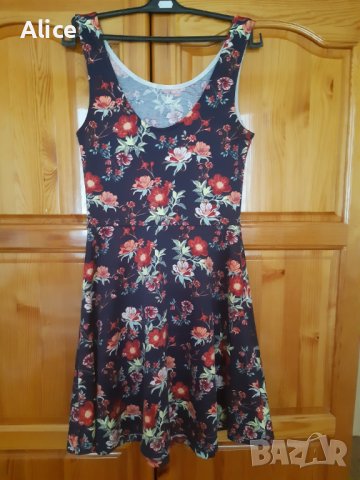 Лятна рокля на H&M, размер XS, снимка 3 - Рокли - 42176590