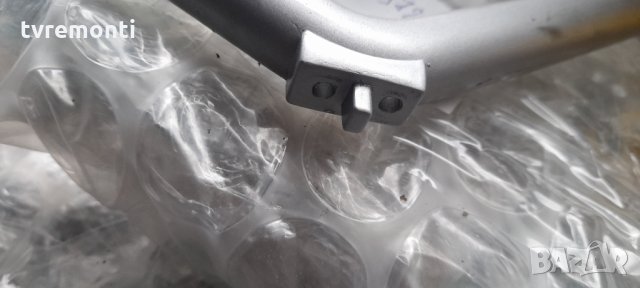 оригинална стойка TCL модел H32E4453, снимка 2 - Стойки, 3D очила, аксесоари - 35252308