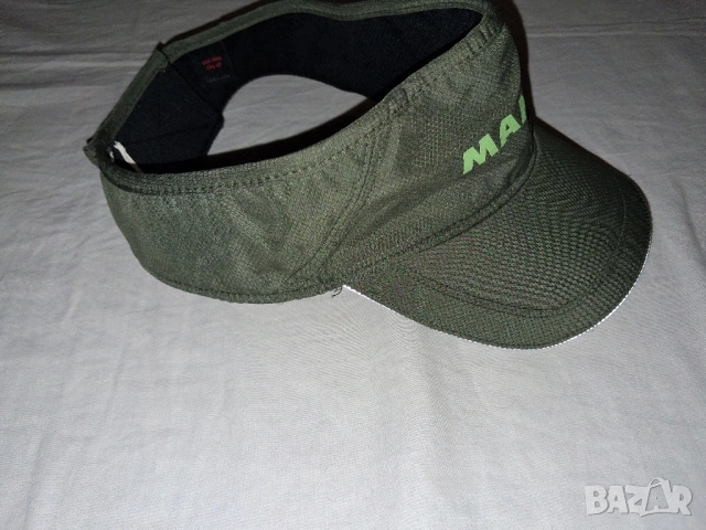 5 броя - Mammut  мерино шапки и козирка , снимка 16 - Шапки - 43374571