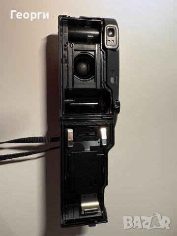 Лентов фотоапарат Minolta Riva zoom 140 ex + филм и две батерии, снимка 3 - Фотоапарати - 53307256