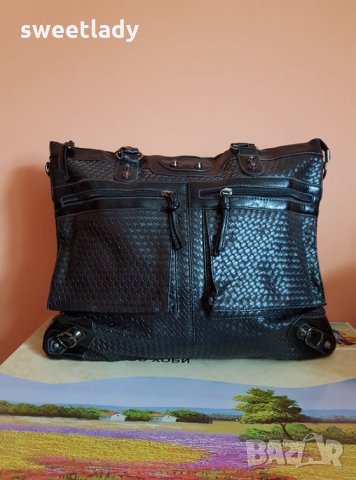 Стилна дамска чанта с черна плетка, снимка 2 - Чанти - 31800665