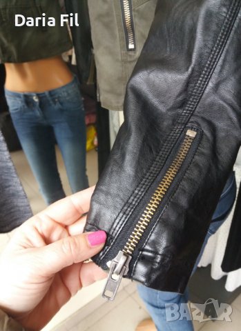 Дамско яке в зелен деним с черни кожени ръкави , снимка 3 - Якета - 39877591