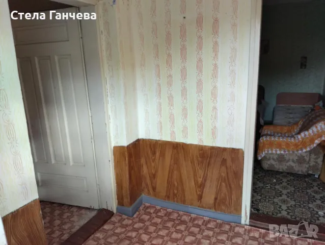 Двуетажна къща в с.Рупките, снимка 13 - Къщи - 49454469