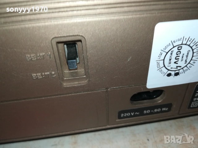 ITT WEEKEND 220 STEREO-ВНОС SWISS 0609252018, снимка 18 - Радиокасетофони, транзистори - 51628256