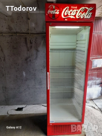 Професионална хладилна витрина Liebherr UKSD3702, 366 литра с вентилатор, снимка 4 - Витрини - 52076334