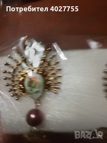 Обеци с пискюли и ръчно ушити гоблени , снимка 3 - Обеци - 52592780