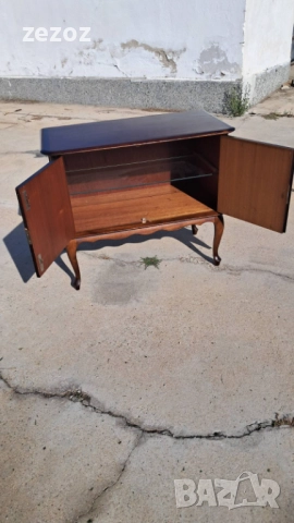 Шкаф с вратички №48, снимка 3 - Шкафове - 51650523