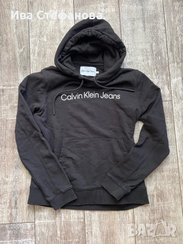 Дамски  черен памучен ватиран оригинален суичър суитшърт черен Calvin Klein качулка  памук памучен, снимка 2 - Спортни екипи - 51782022