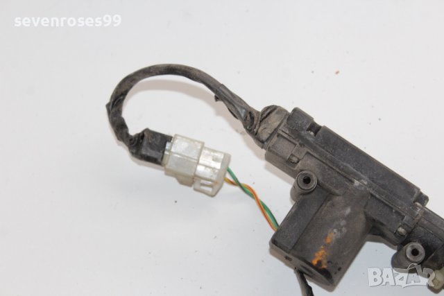 Механизъм заключване предна дясна врата Тата Индика Tata Indica 2008, снимка 3 - Части - 39868360