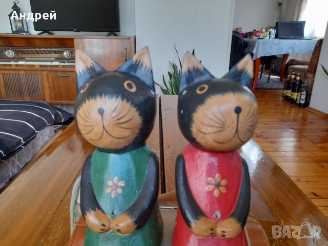 Дървени фигурки котки, снимка 2 - Други ценни предмети - 40603700