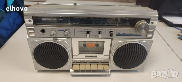 Радиокасетофон Toshiba RT-100S, снимка 3 - Радиокасетофони, транзистори - 54265005