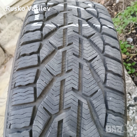 Зимни гуми и джанти 205/60/16, снимка 2 - Гуми и джанти - 52451421