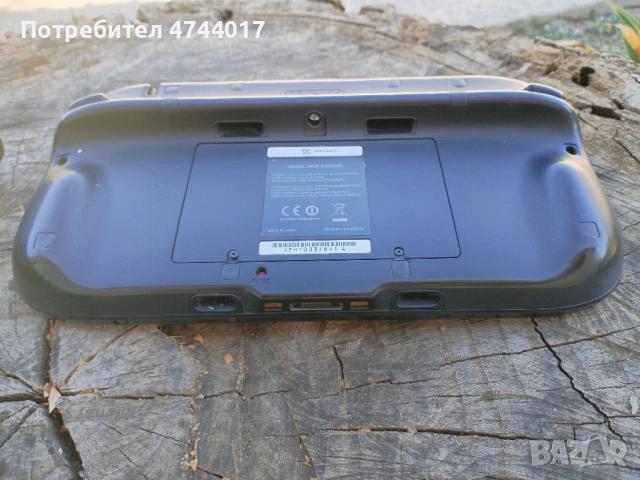 Nintendo Wii U, Оригиналния пълен комплект плюс една игра , снимка 5 - Nintendo конзоли - 54011443