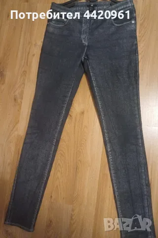 Дамски панталон с лек брокат на H&M, снимка 2 - Панталони - 50393691